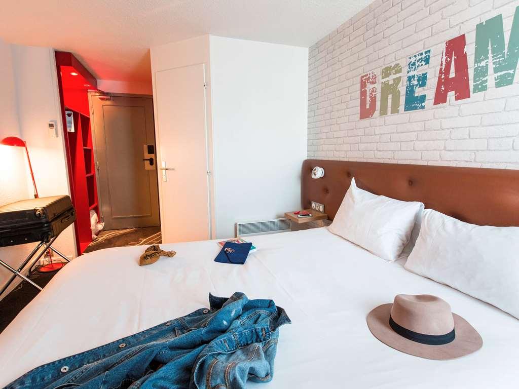 Hotel Ibis Styles Chartres Metropole Le Coudray Exterior foto