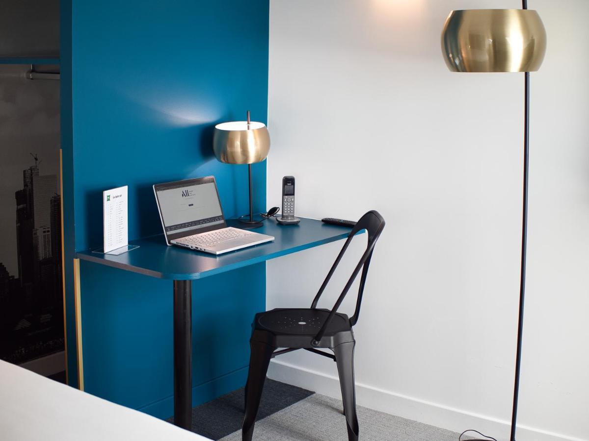 Hotel Ibis Styles Chartres Metropole Le Coudray Exterior foto