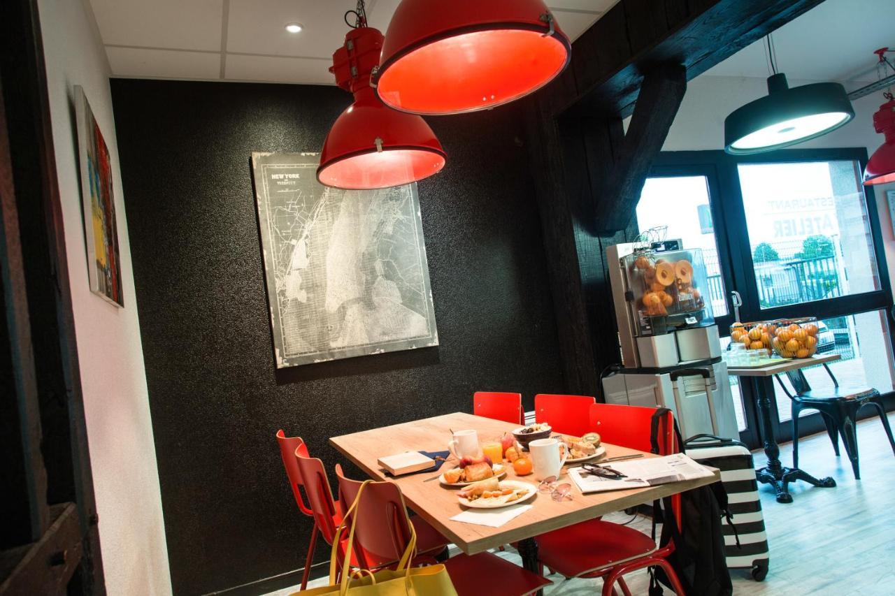 Hotel Ibis Styles Chartres Metropole Le Coudray Exterior foto